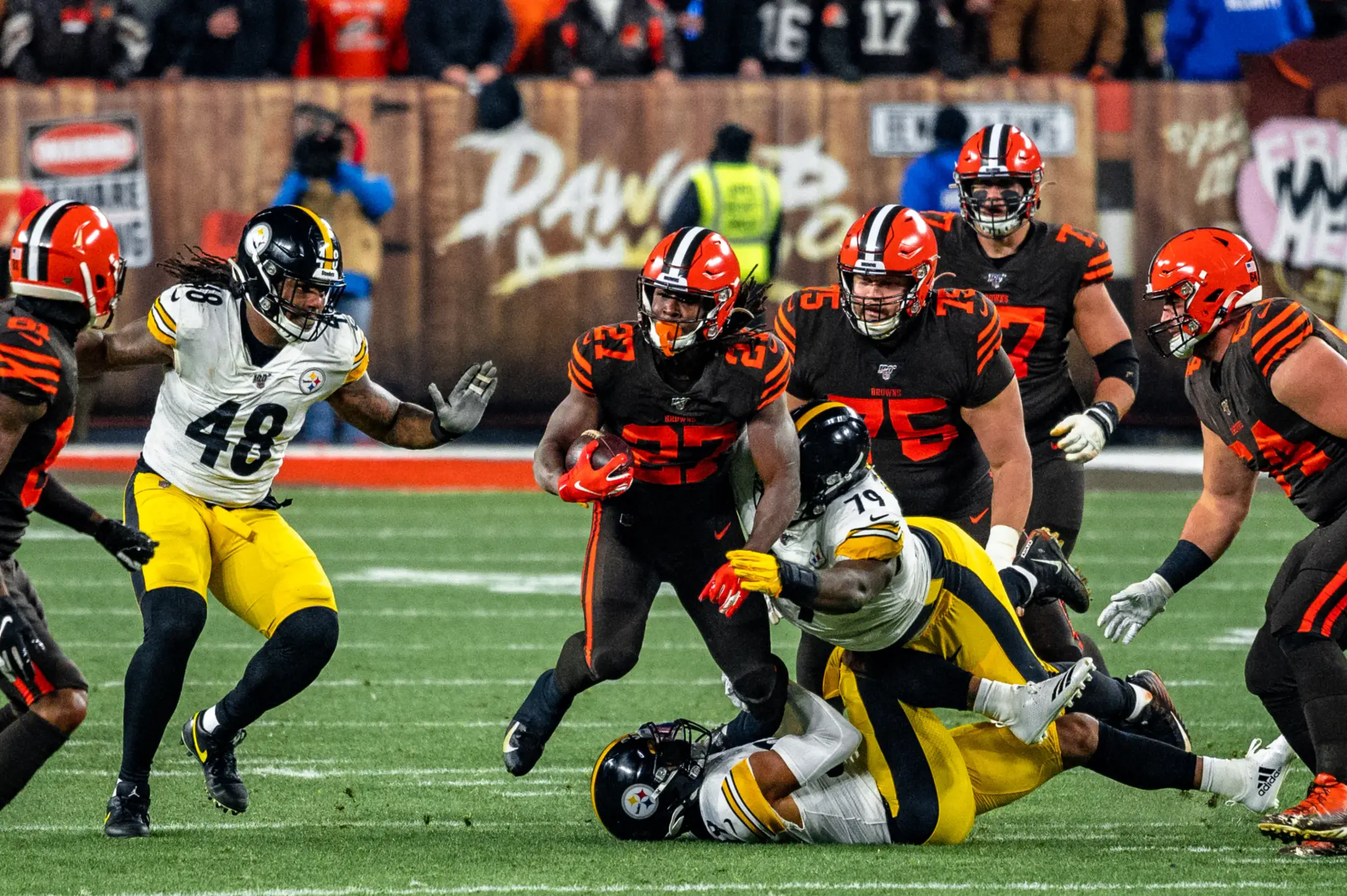 Kareem Hunt and the Chiefs Prepare for Week 9 Matchup Against the Buccaneers